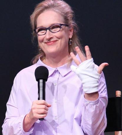 Meryl Streep, während er sich von der "Avocado-Hand" erholt.