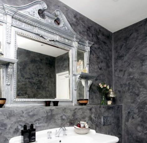 traditionelles-badezimmerspiegel-detail