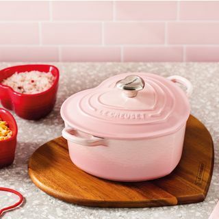 Le Creuset Herztopf aus Gusseisen