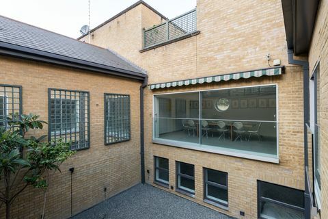 Reihenhaus mit 4 Schlafzimmern zu verkaufen £ 2,600,000, Warriner Gardens, London SW11