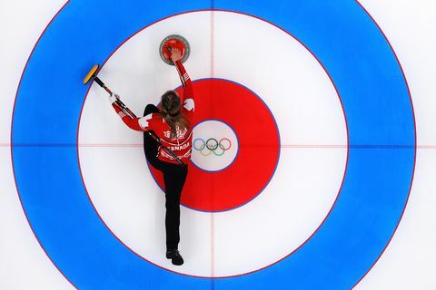 rachel homan vom team canada tritt am 3. tag beim curling-mixed-doubles-round-robin gegen das team italy an