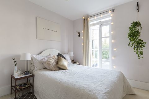 Zen-like Schlafzimmer: Styling von The Lovely Drawer, Fotografie von Chris Snook über Houzz.de