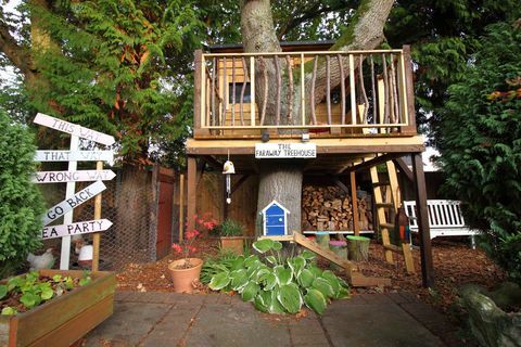 Das Faraway Treehouse gewinnt den Top Treehouse-Wettbewerb in Großbritannien