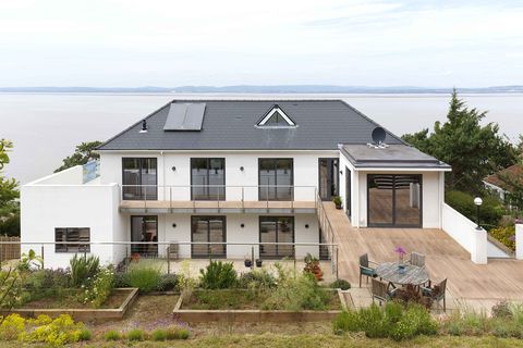 Seaward - Clevedon - Ladye Bay - hinten - Purple Bricks