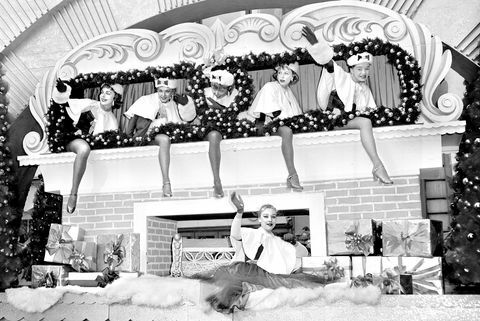 Radio City Rockettes 1958 bei Macys Thanksgiving Parade