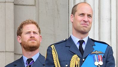 Vorschau auf die Prinzen William und Harry im Wandel der Zeit