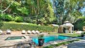 Adele kauft 9,5 Millionen US-Dollar in Beverly Hills Mansion