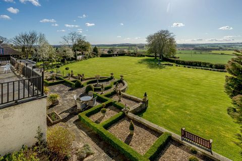 Ehemaliges Jagdschloss aus den 1920er Jahren in Leicestershire zu verkaufen