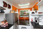 Olivia Wilde half bei der Gestaltung von Dunkins winzigem Haus, das Sie bei Airbnb buchen können