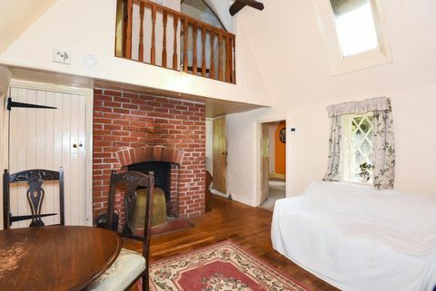 Märchenhaus - Wiltshire - Lounge - Zoopla