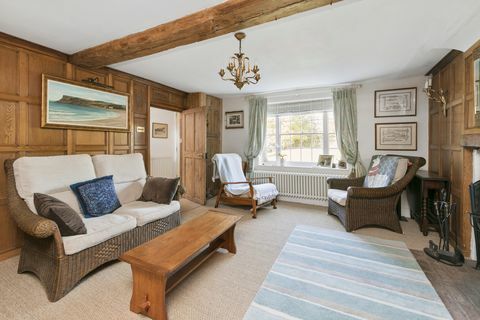 Picketts Bauernhaus - Picketts Lane - Salfords - Redhill - RH1 5RG - Wohnzimmer - Savills