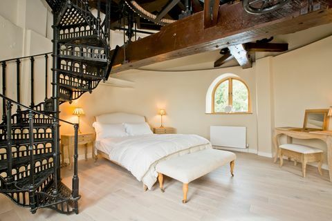 Patcham Mill - Brighton - Wendeltreppe - Hamptons International