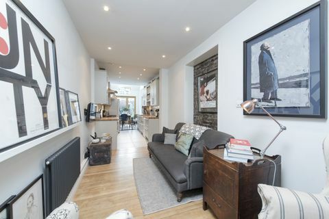 193 St Johns Hill - Das schlanke Haus - London - Wohnzimmer - Savills