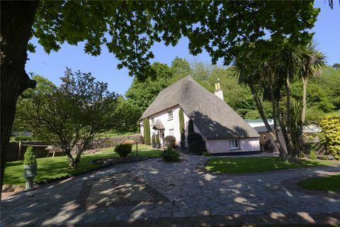 Rose Cottage zum Verkauf in Cockington Village