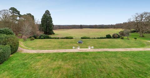 penthouse im ehemaligen jagdschloss von könig georg iii zu verkaufen