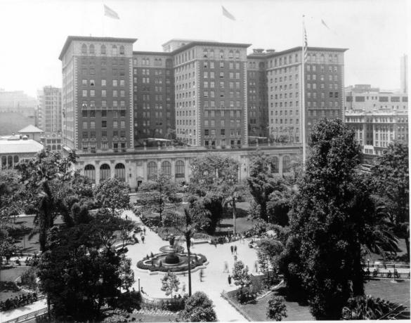 Das Biltmore Hotel am Pershing Square, Los Angeles