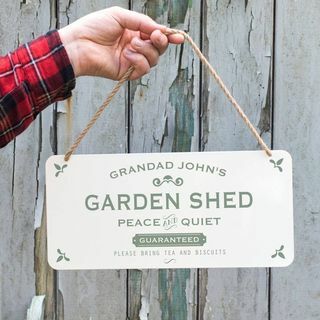 Personalisiertes Gartenhaus-Schild zum Aufhängen aus Metall