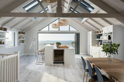 Compass Point, Coverack, Cornwall - Strandhaus zu verkaufen