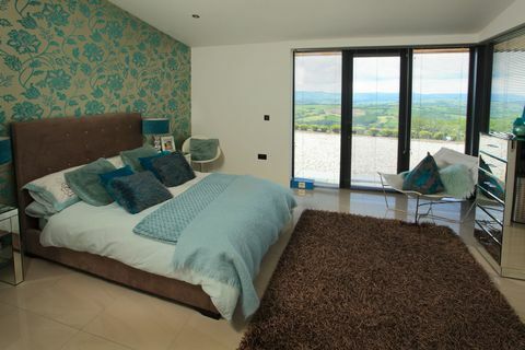 Kemeys Folly - Coed Y Caerau Lane - Schlafzimmer - Savills