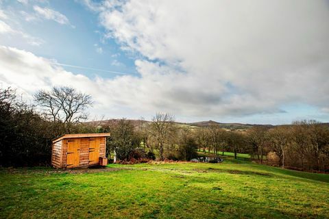 Gehen Sie mit diesem wunderschönen Häuschen in den Brecon Beacons, Wales, vom Netz