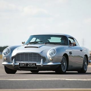 Aston Martin Doppeltes Fahrerlebnis mit Hochgeschwindigkeits-Passagierfahrt