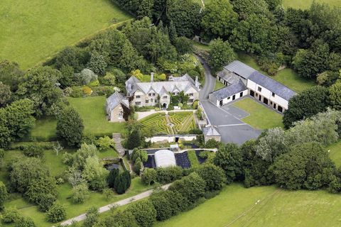 Ranscombe Manor, Herrenhaus mit acht Schlafzimmern und Gartenlabyrinth zum Verkauf in Kingsbridge, Devon