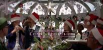 H & M wirbt Adrien Brody für die Weihnachtswerbung 'Come Together' ein
