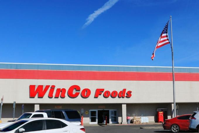 winco lebensmittelgeschäft eingang