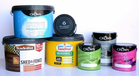 Crown Paints recycelte Behälter