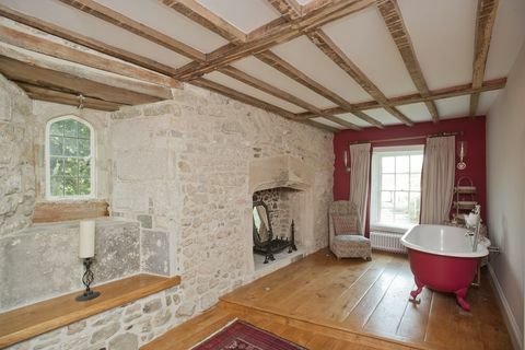 Barford St. Martin - Salisbury - Wiltshire - Landhaus - Badezimmer - Savills