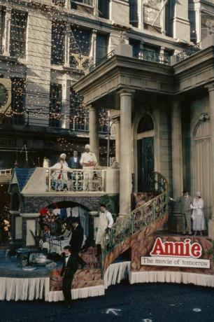 Annie Float bei der Macy's Thanksgiving Day Parade 1981