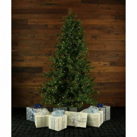 7,5 Fuß großer, beleuchteter Weihnachtsbaum aus Fuchsschwanzkiefer